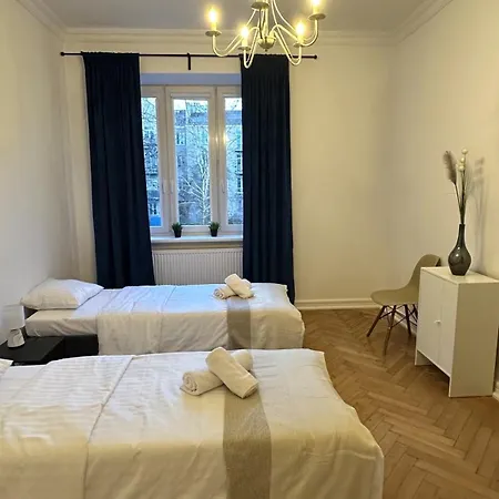 Odolanska Stary Mokotow 62m2 Apartment Warsaw