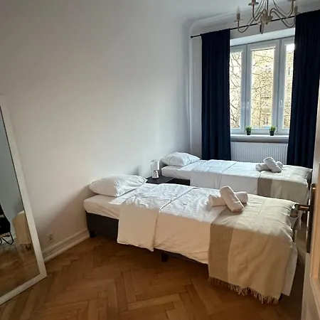 Odolanska Stary Mokotow 62m2 Daire *